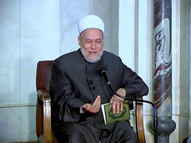 تفسير سورة المائدة الآية 54 وصفات الأمة الباقية وأذلة على المؤمنين أعزة على الكافرين