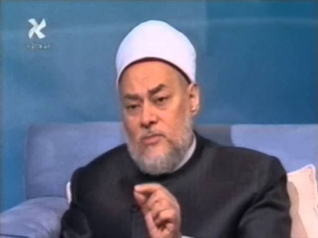 حكم تجارة العملة واكتناز الدولار والفرق بين الضريبة والزكاة في الإسلام