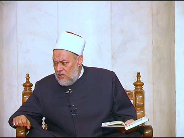 تفسير سورة النساء آية 125 وإن الصلاة تنهى عن الفحشاء والمنكر