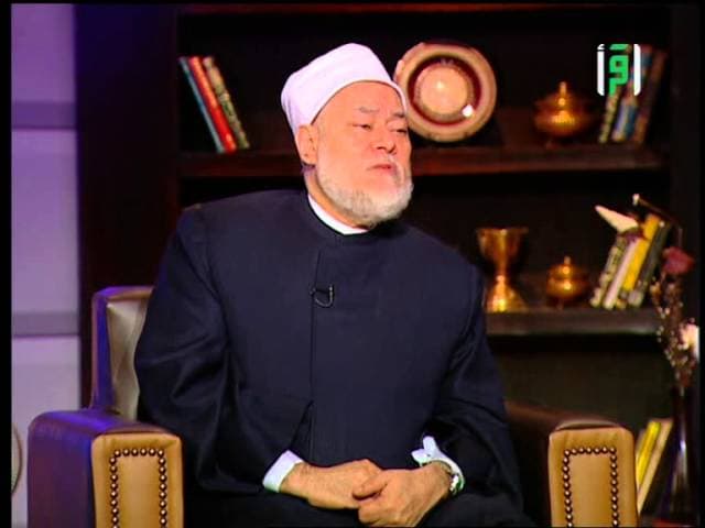 حكم النقاب على المذاهب الأربعة وهل هو عادة أم عبادة