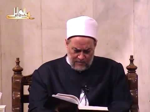 شروط الإمامة في الصلاة ووظائف الإمام قبلها وأثناءها وبعدها