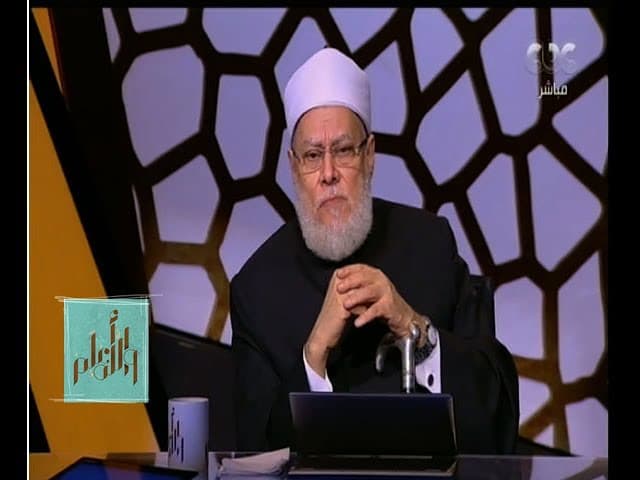 حكم العمل في البنوك وعدة المتوفى عنها زوجها وحكم إعفاء اللحية وصيام عشر ذي الحجة