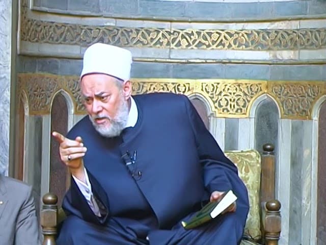 تفسير سورة النساء والفرق بين الكتاب والحكمة وأثرهما في تطبيق الشريعة