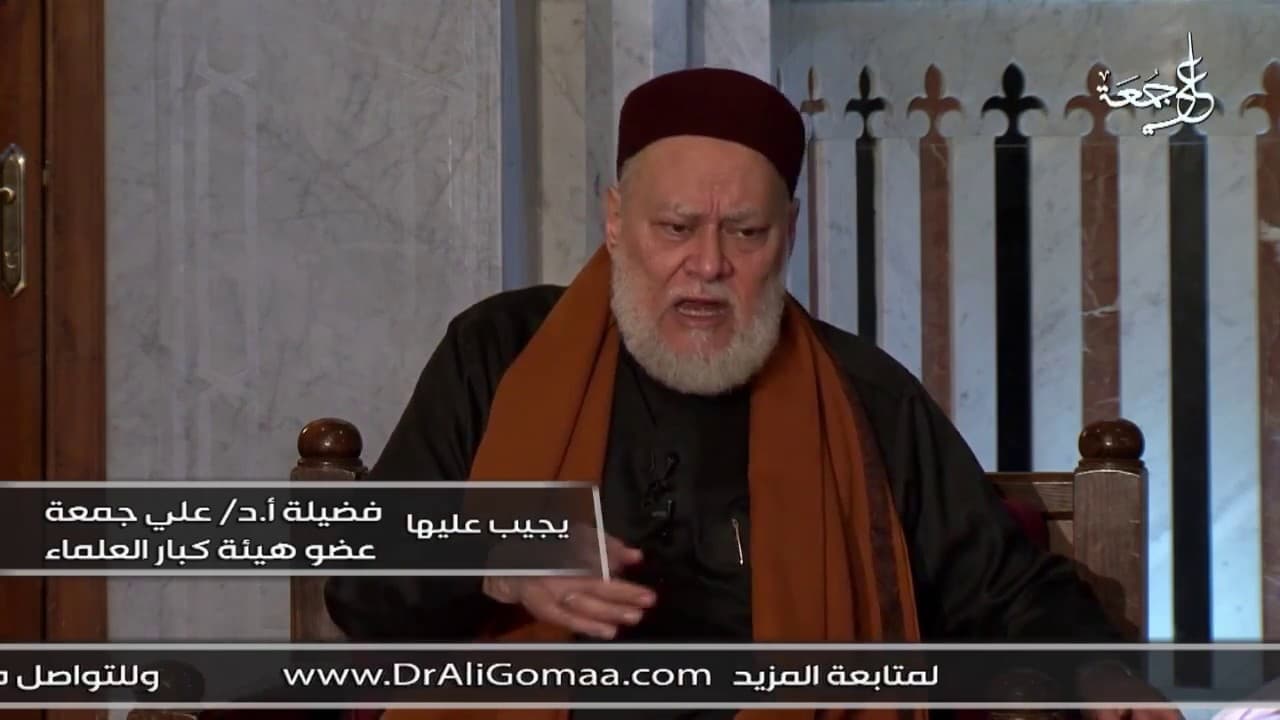 حكم الأخذ من أرض الوقف لبناء دورة مياه ومحلات تخدم المسجد