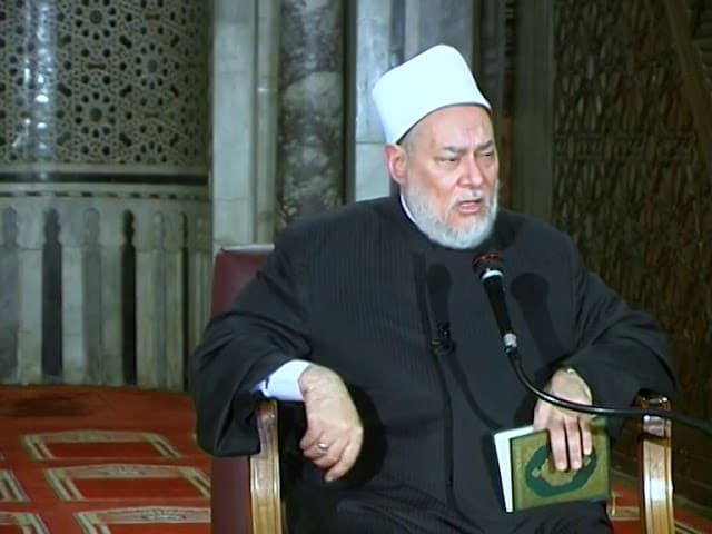 تفسير سورة المائدة الآية 62 والنهي عن التعاون على الإثم وأكل السحت