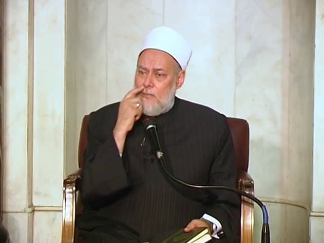 تفسير سورة المائدة الآية 42 وأحكام السحت والعدل في الحكم
