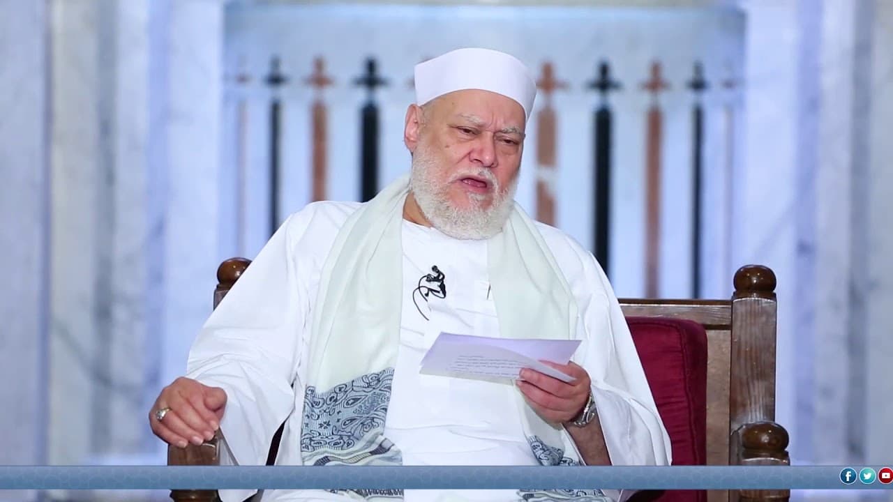 حكم الشروع في صلاة التراويح قبل إعلان رؤية الهلال وأصل تسميتها