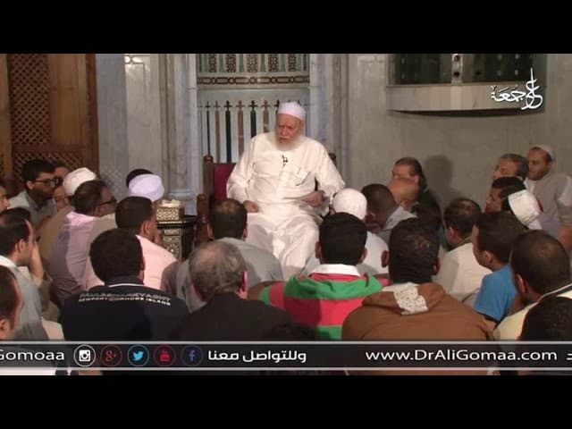 حكم بدء الطواف في العمرة من قبيل الحجر الأسود واستصحاب النية