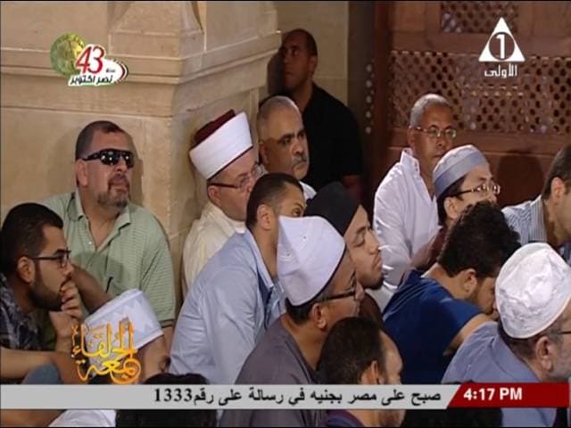 حكم سفر المرأة بدون محرم للدراسة وحكم أخذ الزوجة من مال زوجها وصلة الرحم
