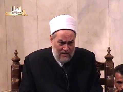 معنى الخشوع في الصلاة وحضور القلب واستقبال القبلة وستر العورة