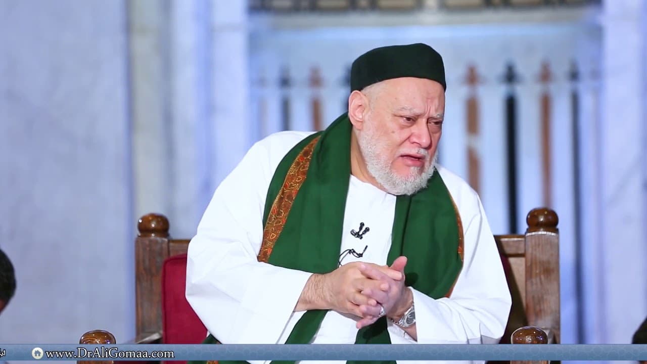 هل يجوز للمرأة أن تعطي زوجها من زكاة مالها إذا كان محتاجا