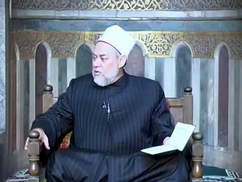 وإن تصبروا وتتقوا لا يضركم كيدهم شيئا وتفسير الآية 121 من سورة آل عمران