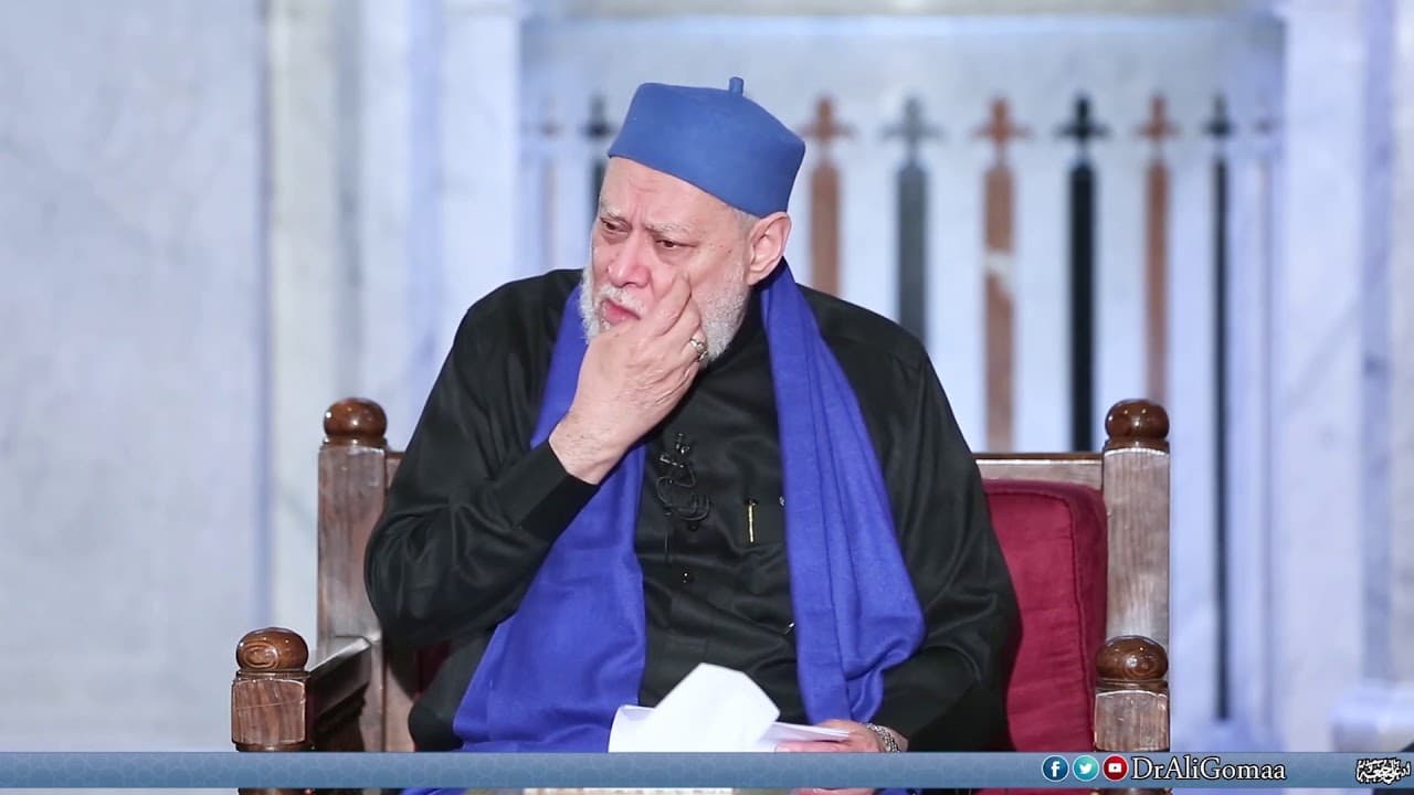 حكم صيام من لم تغتسل من الحيض وإعادة الصلاة وكفارة الجماع في رمضان