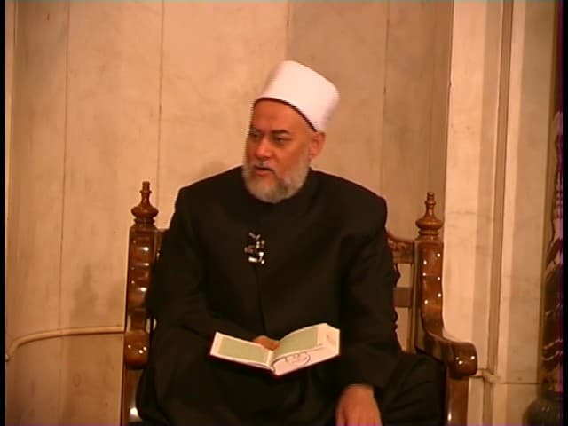 تقسيم القرآن إلى ثلاثين جزءًا وخصائص المصحف وبداية الجزء الثاني
