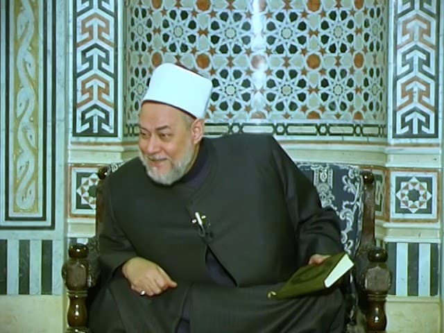 الفرق بين ما ملك وما ترك وأحكام العطاء والتركة في سورة النساء