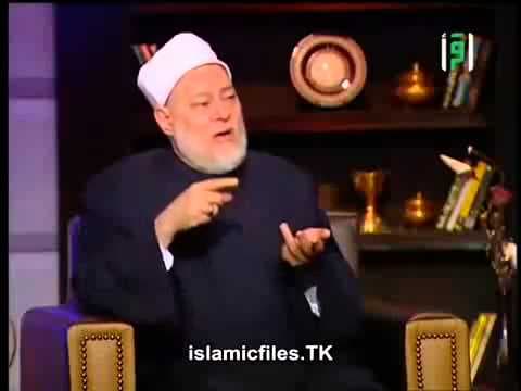 حكم النقاب في المذاهب الأربعة وحكم كشف الوجه عادة وعبادة