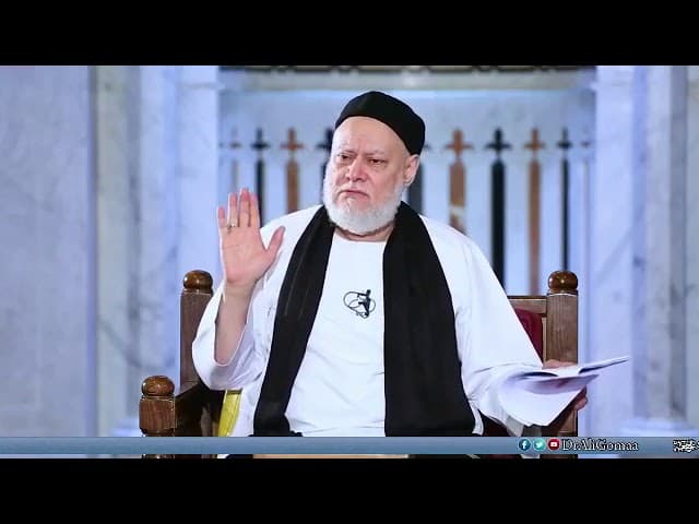 حكم خدمة الزوجة لزوجها وموقف الفقهاء ودور الزوج في تقدير أسرته