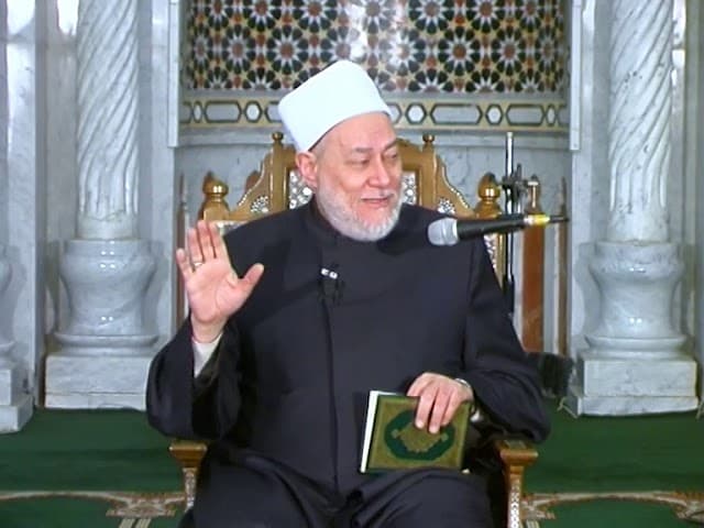 تفسير آيات تحريم الطيبات على بني إسرائيل وأخذهم الربا وأكل أموال الناس بالباطل