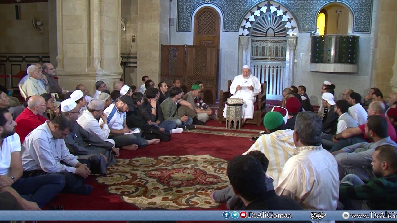 حكم أخذ الوصية من مال الجد بعد وفاته وتوزيعها بين الورثة