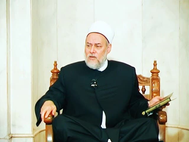 تفسير آيتي تفضيل الرسل والإنفاق في سورة البقرة وأثرهما في الإيمان والعدالة