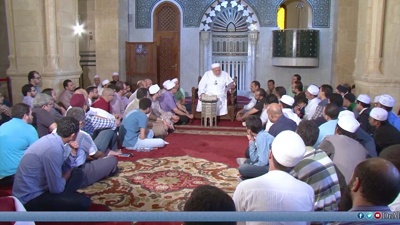 حكم ترك ركعتي الطواف عند مقام إبراهيم في العمرة