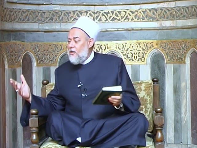 تفسير سورة النساء الآية 80 وطاعة الرسول وعاقبة منكري السنة