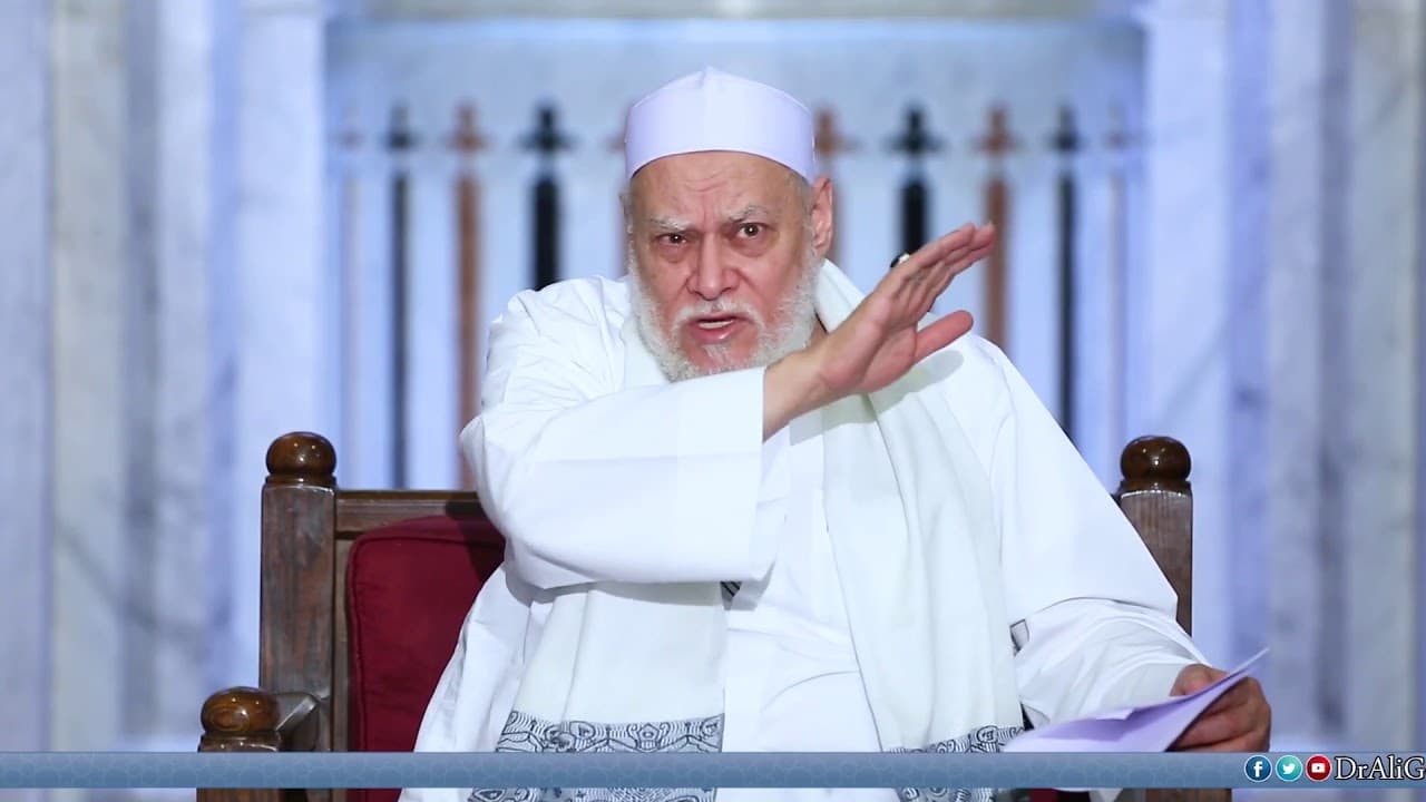 التعارض بين الخلود في الجنة والنار وكون الله هو الأول والآخر