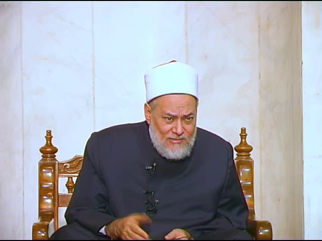 تفسير آية العمل الصالح من سورة النساء والمساواة بين الذكر والأنثى