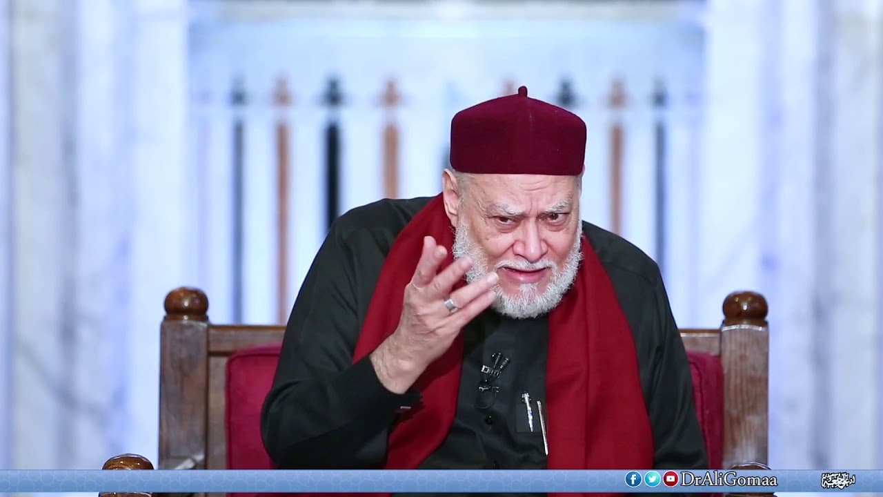 مساعدة الأهل من مصروف البيت دون علم الزوج وشرط التأثل
