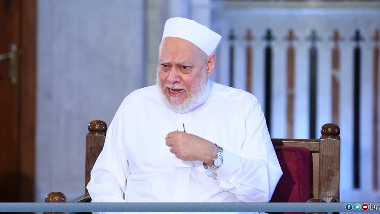 اكتشاف احتيال الزوج على الناس وحكم طلب الطلاق بسبب معصيته