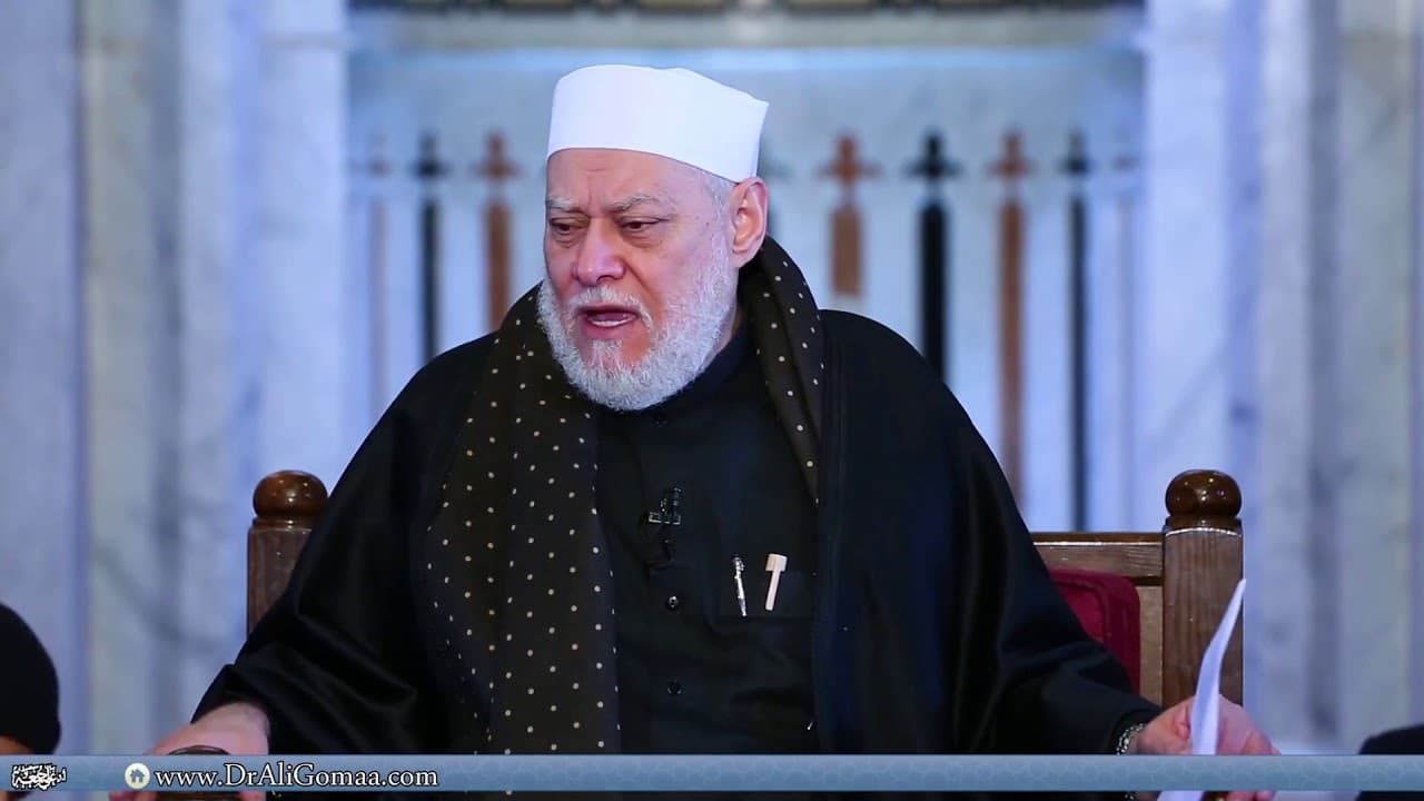 حكم عمل المرأة طبيبة في العلاج الطبيعي للرجال في الإسلام