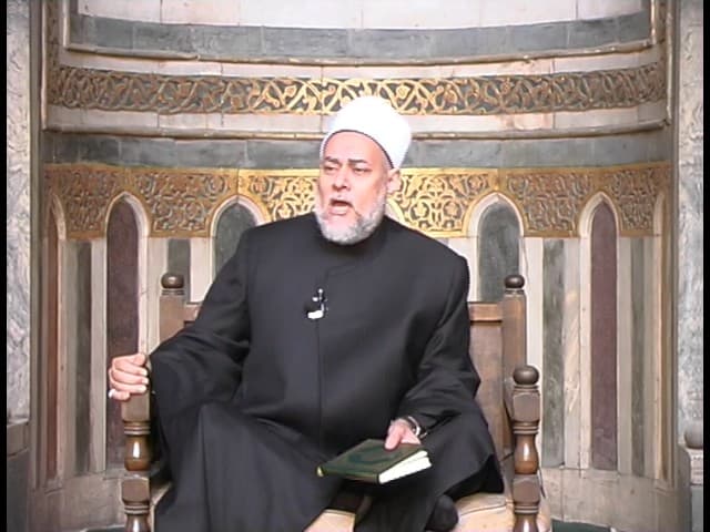 تفسير آيتي البقرة 144 و145 وأحكام القبلة وحرية العقيدة في الإسلام