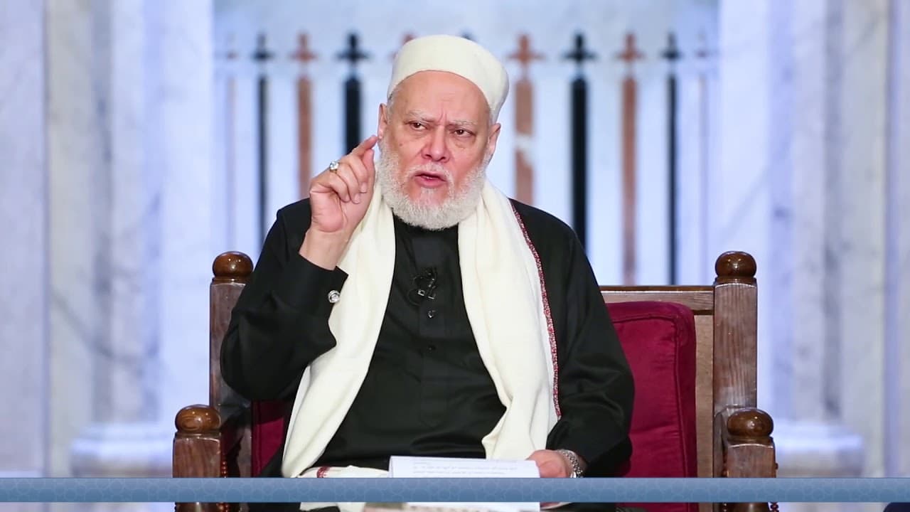 حكم العمل طباخًا في مطعم يستخدم منتجات منتهية الصلاحية